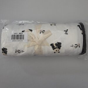 NWT/NIB Kyte Baby Swaddle Blanket in Black and White Zen (Panda) 46 in x 46 in